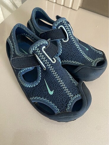 Nike 19 numara nike orijinal sandalet