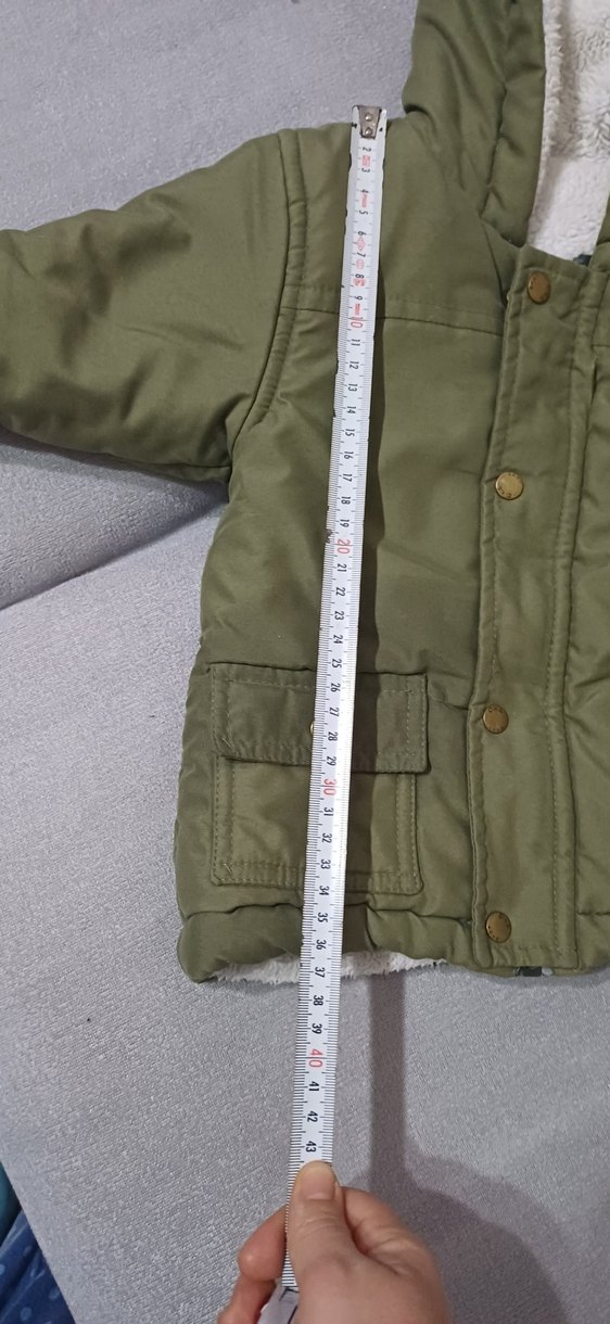 Düğmeli Kapüşonlu Erkek Çocuk Mont - Görsel 5