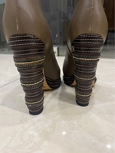 40 Beden Casadei bej deri bot
