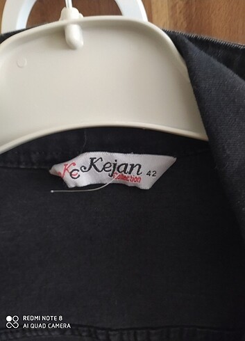 Kısa siyah ceket