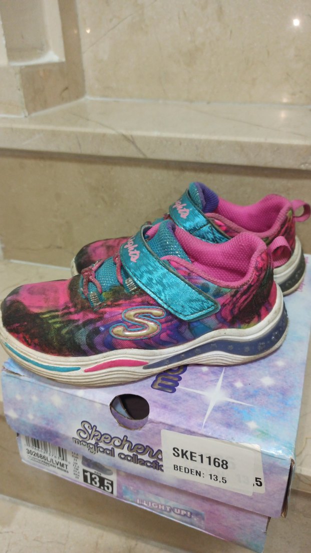 Kız Çocuk Renkli Bağcıklı Spor Ayakkabı - Görsel 3