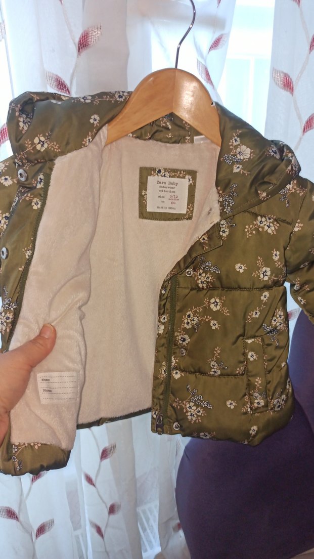 Kız Çocuk Nakışlı Düğmeli Koyu Kahverengi Mont - Görsel 4