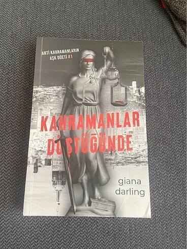 Kahramanlar düştüğünde
