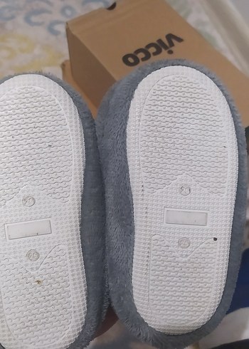 Kız Çocuk Gri Nakışlı Sıcak Terlik - Görsel 4