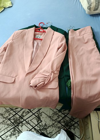 Pembe Uzun Kol Düğmeli Kadın Blazer takim