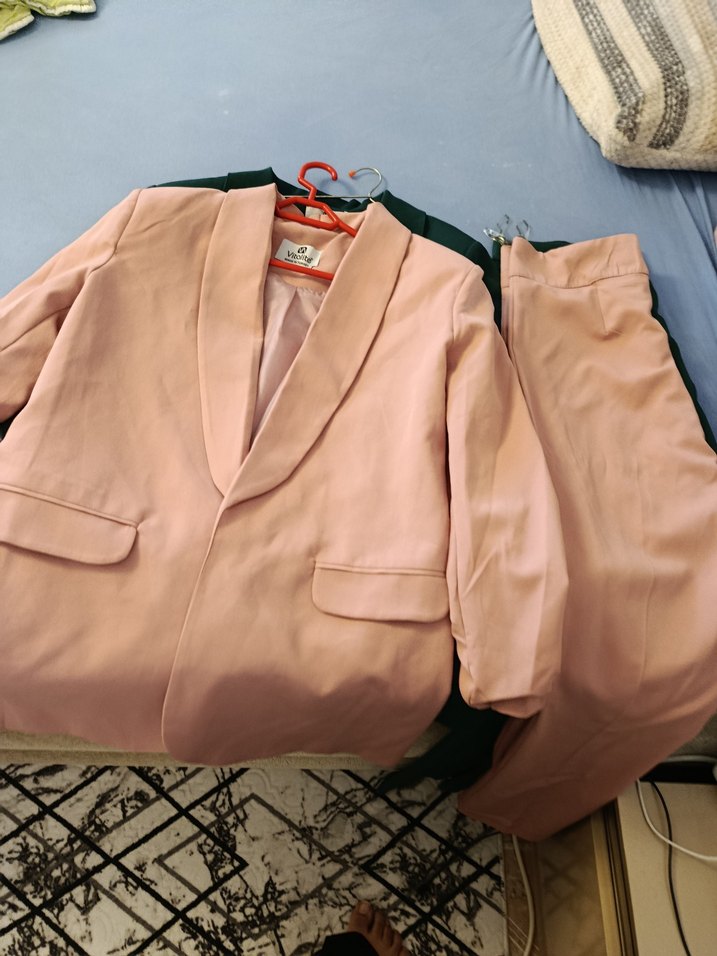 Pembe Uzun Kol Düğmeli Kadın Blazer takim - Görsel 4