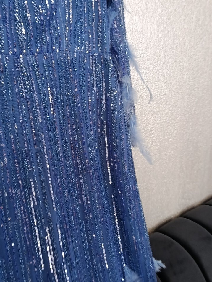 Uzun Kollu Mavi İşlemeli Abiye Elbise - Görsel 4