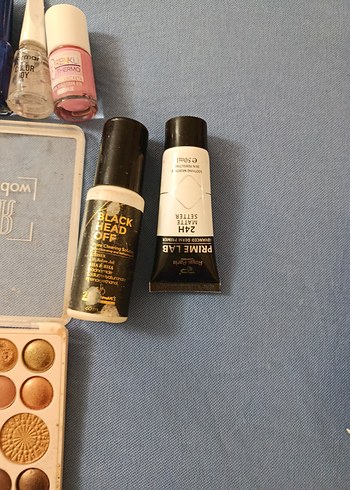 Çok Renkli Makyaj Paletleri ve Oje Seti son fiyat - Görsel 4