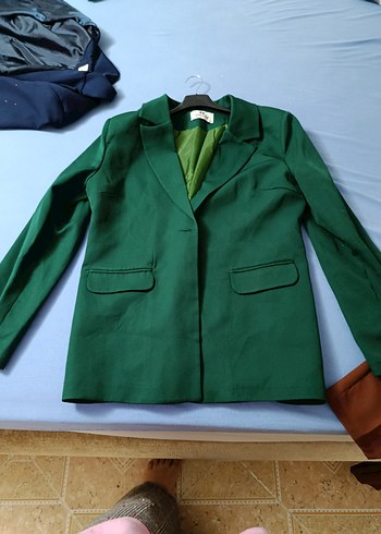 Yeşil Düğmeli Kadın Blazer Ceket