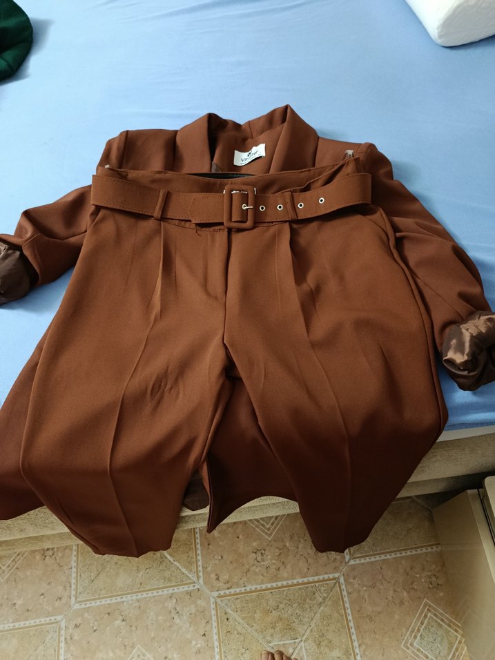 blazer takım kemerli kahverengi takım elbise - Görsel 3