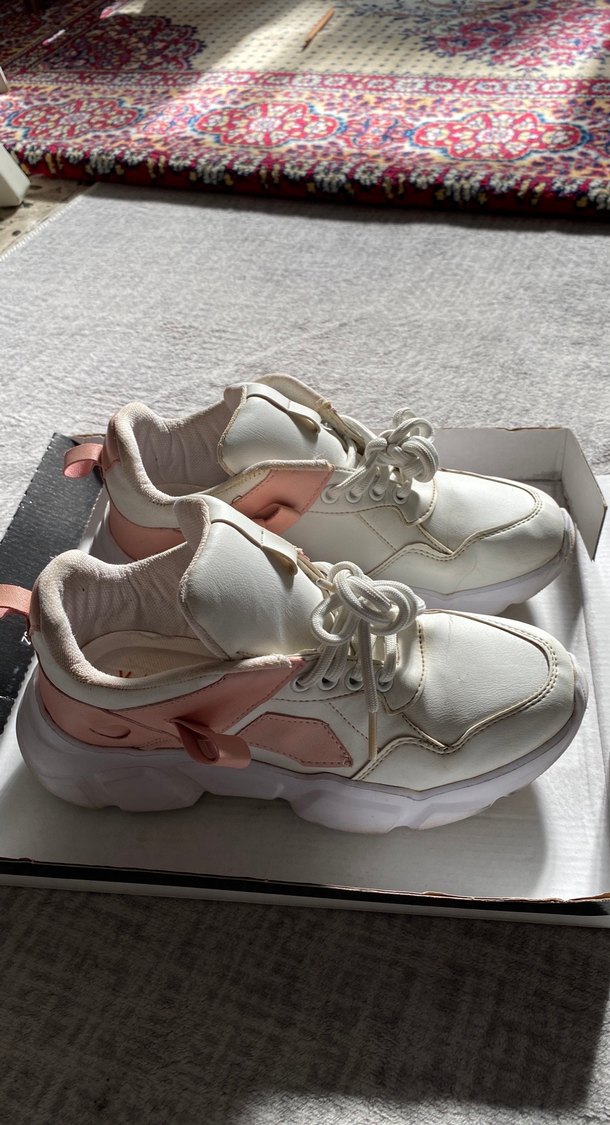 Beyaz Bağcıklı Sneaker Kadın Spor Ayakkabı - Görsel 2