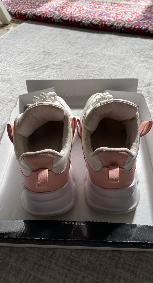 Beyaz Bağcıklı Sneaker Kadın Spor Ayakkabı - Görsel 4