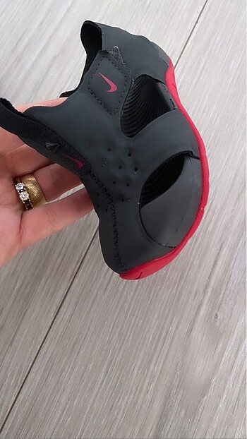 Nike çocuk sandalet