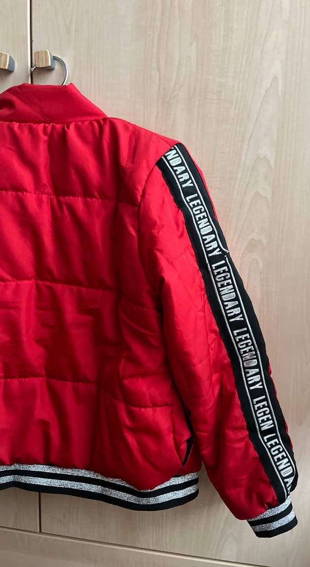 Kız Çocuk Kırmızı mont - Görsel 4