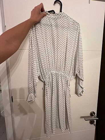 Zara Zara puantiyeli elbise