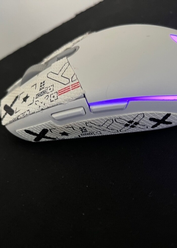 Temiz Logitech g102 mouse - Görsel 2