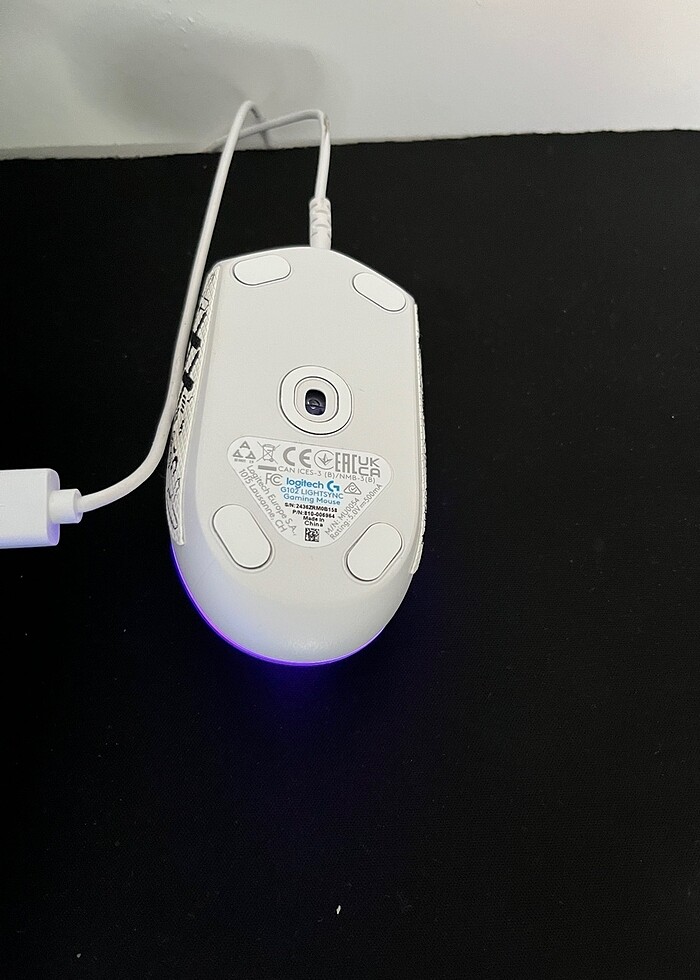 Temiz Logitech g102 mouse - Görsel 4