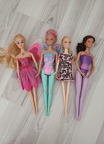 Barbie Bebek