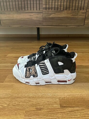 nike air more uptempo 96