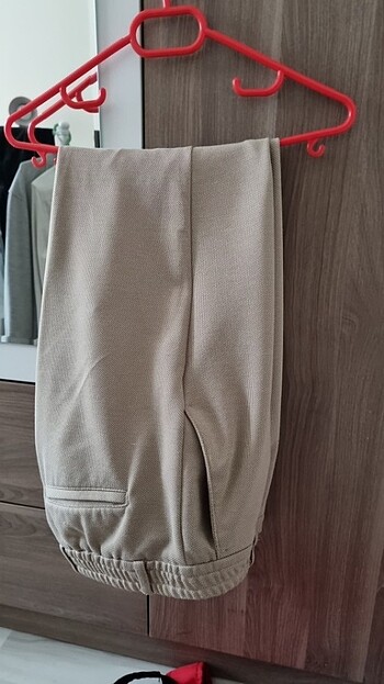 Yazlık giyime uygun, rahat jogger pantolon