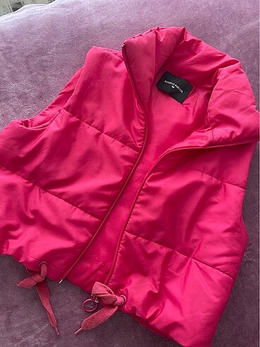 PEMBE ŞİŞME YELEK