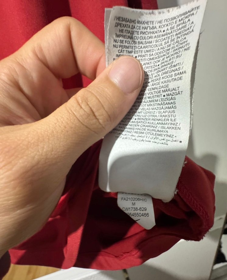 Nike Kırmızı Uzun Kollu Spor Forma - Görsel 2