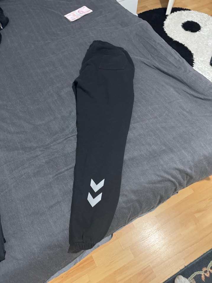 Hummel Siyah Rahat Kesim erkek Eşofman Altı - Görsel 3