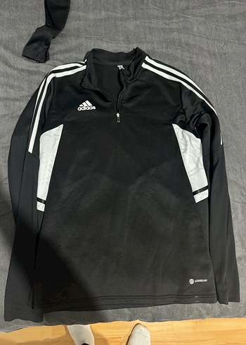 Adidas m
