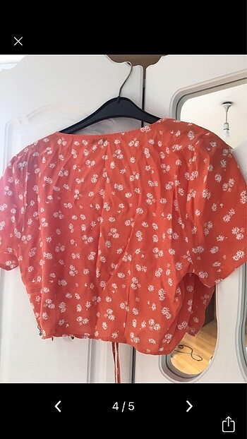 m Beden çeşitli Renk Çiçekli Crop Bluz