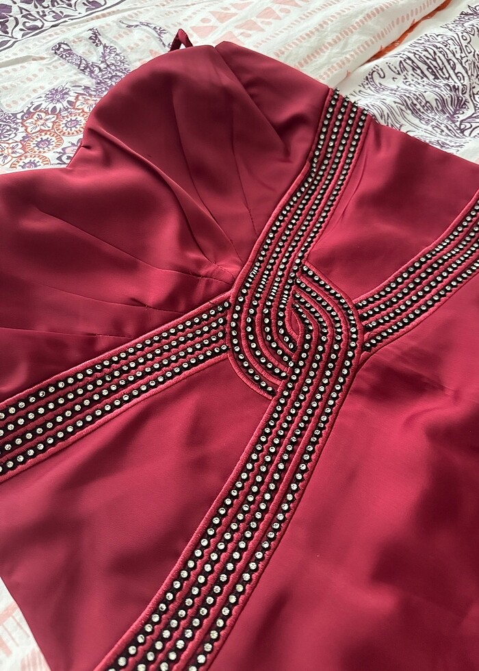 Saten gece elbisesi - Görsel 3