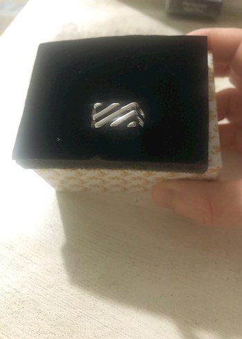  Beden 925 AYAR GÜMÜŞ ZİGZAG YÜZÜK