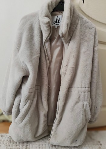 Gri Peluş Detaylı Kaban - Görsel 2