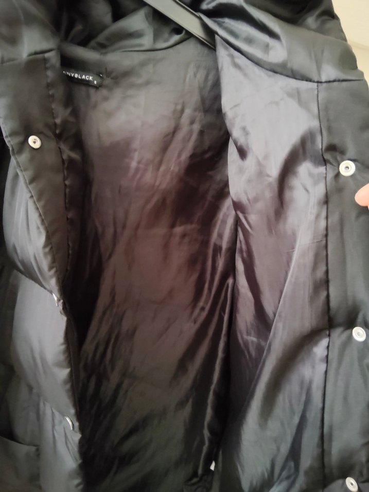 Düğmeli Siyah Kadın Kışlık Mont - Görsel 2