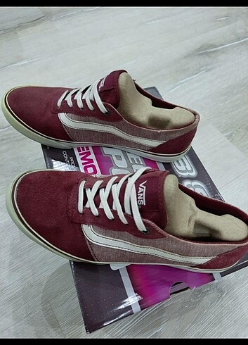 38 Beden bordo Renk Vans ayakkabı