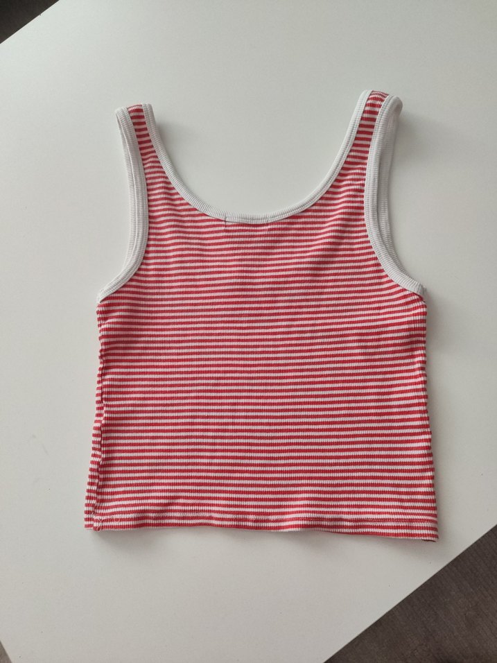 Kırmızı Çizgili crop - Görsel 3