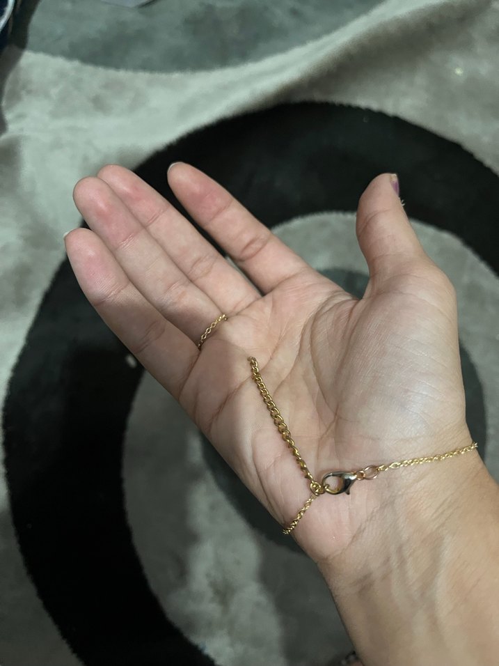 Altın Renkli Boncuklu Minimalist El Zinciri - Görsel 3