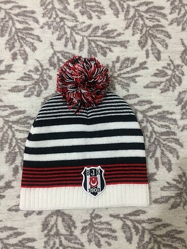 Bjk store sapka