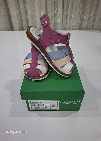 Benetton kız çocuk sandalet 