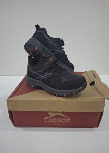 Slazenger ürünü