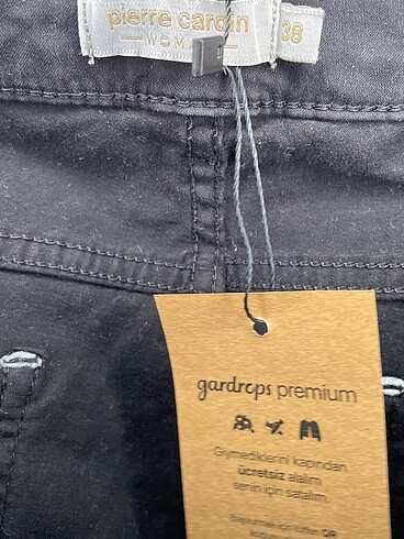 38 Beden siyah Renk Pierre Cardin Jean / Kot %70 İndirimli.