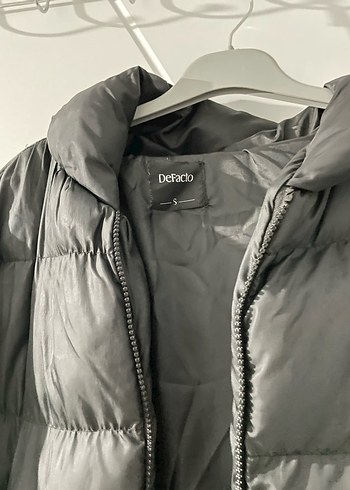 Siyah Uzun Kadın Kışlık Mont - Görsel 6