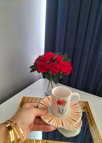 Sıfır turuncu Çiçek Desenli Kahve Fincanı ve Tabağı