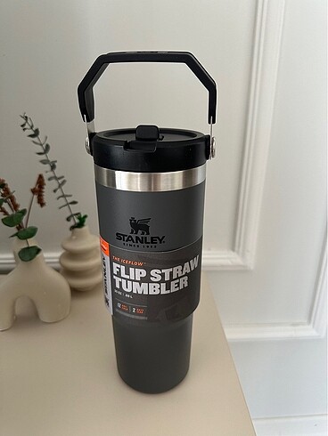 Diğer Stanley The Iceflow Pipetli Termos 0,89 L