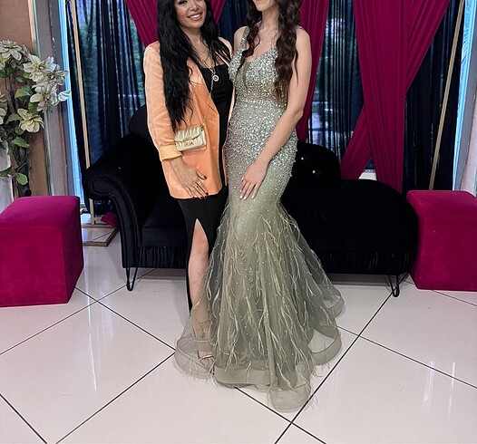40 Beden ARYA MODA SU YEŞİLİ TASARIM ELBİSE