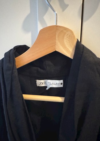 Siyah Keten Drapeli Yüksek Yakalı Kadın Bluz - Görsel 3