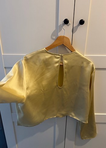 Bej Kadın Uzun Kollu Saten Bluz - Görsel 4