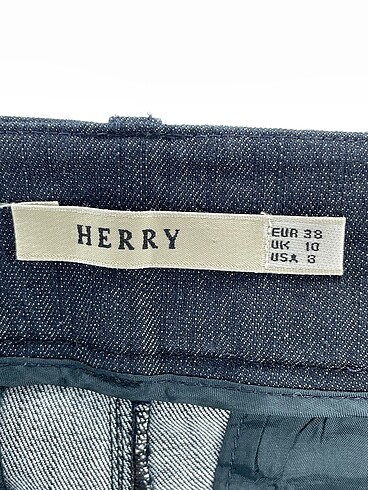38 Beden siyah Renk Herry Kumaş Pantolon %70 İndirimli.