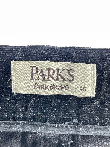 40 Beden siyah Renk Park Bravo Kalem Etek %70 İndirimli.