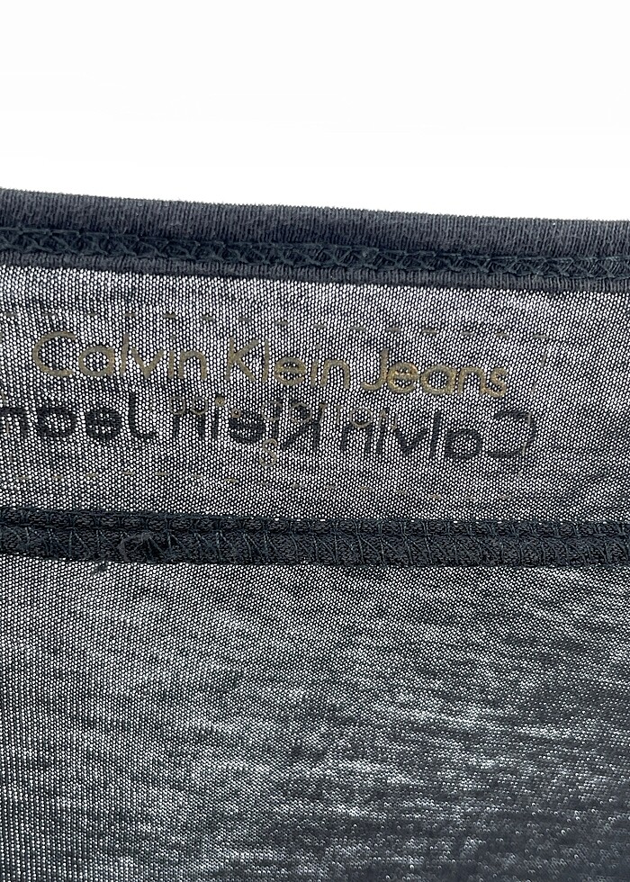 Calvin Klein T-shirt %70 İndirimli. - Görsel 4