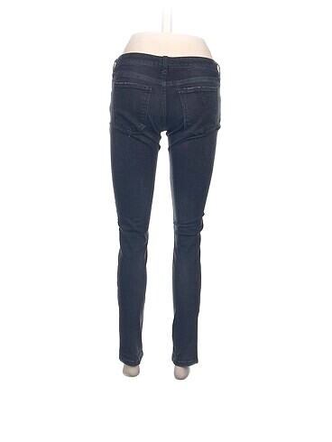 29 Beden Guess Jean / Kot %70 İndirimli.